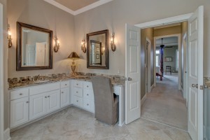 3515 Lake Breeze Lane Harbour Point MasterBath4